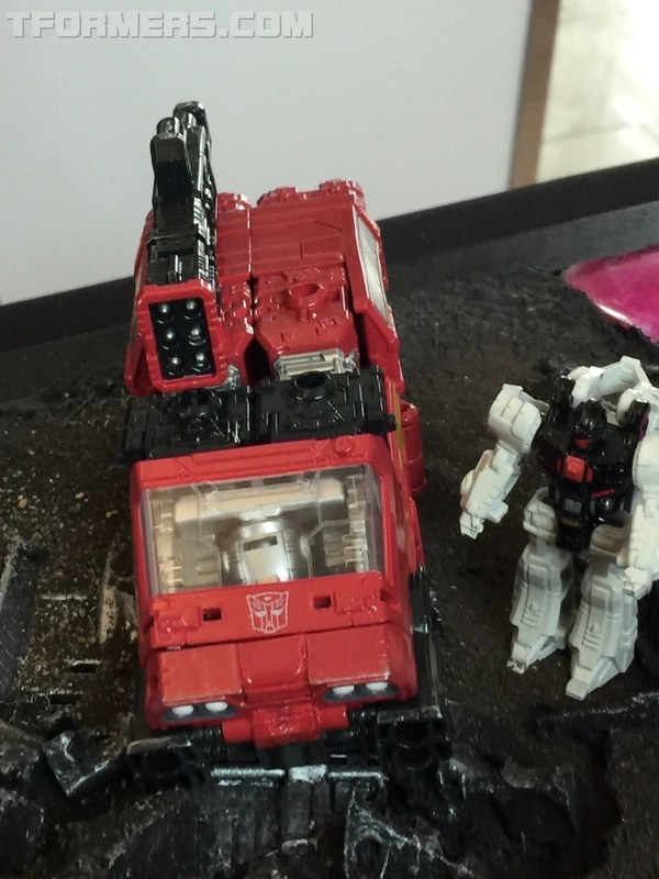 Sdcc 2018 Siege War For Cybertron Transformers Toys  (7 of 67)